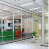 Partição de escritórios de vidro laminados com segurança para ambientes de trabalho de alto tráfego