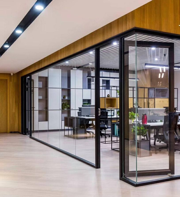 Materiais padrão de fábrica Sistema de parede de partição de vidro à prova de alumínio à prova de som para escritório design simples design