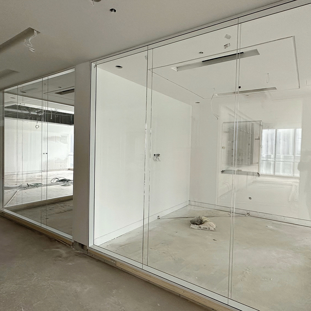 Isolamento de calor à prova de calor personalizável à prova de fogo à prova de pó à prova de poeira parede de partição de escritório duplo de vidro duplo