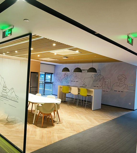 Partição de vidro temperada personalizável com quadro de liga de alumínio para sala de reuniões de construção da sala de reuniões Design moderno